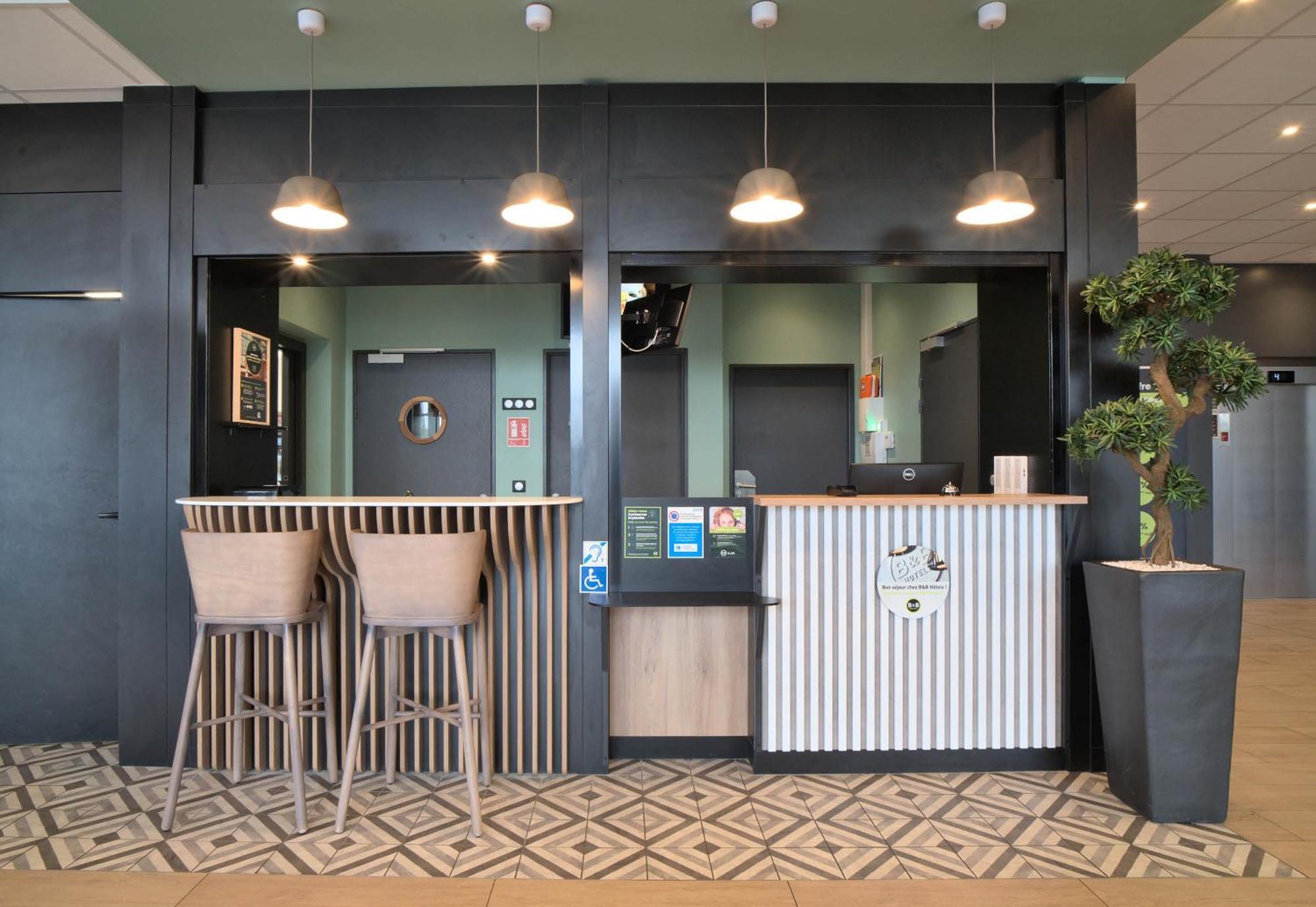 B&B Hotel Dreux Nord エクステリア 写真